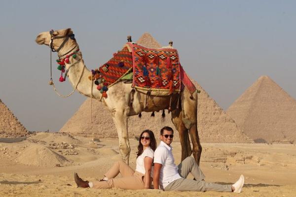 Extensive Tour of Egyptian Pyramids and Saqqara