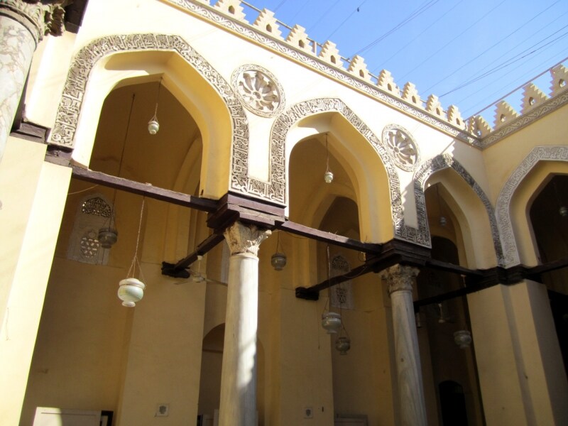  Al Aqmar Mosque