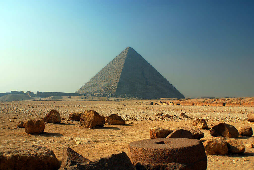 Pyramid of Menkaure: History & Architecture of Menkaure Pyramid
